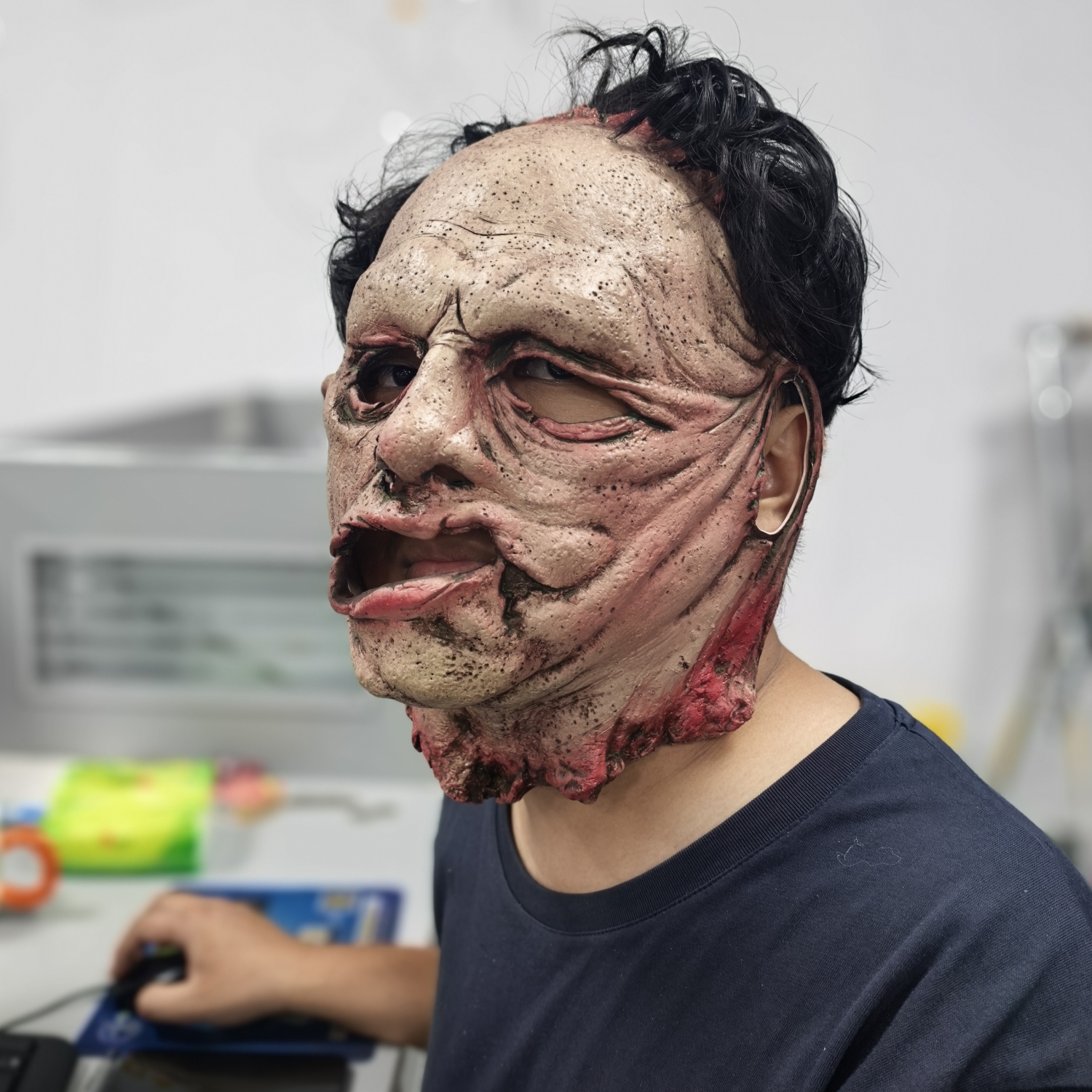 Half Face Skinned Rubber Blood - Respirator Half Face review and price