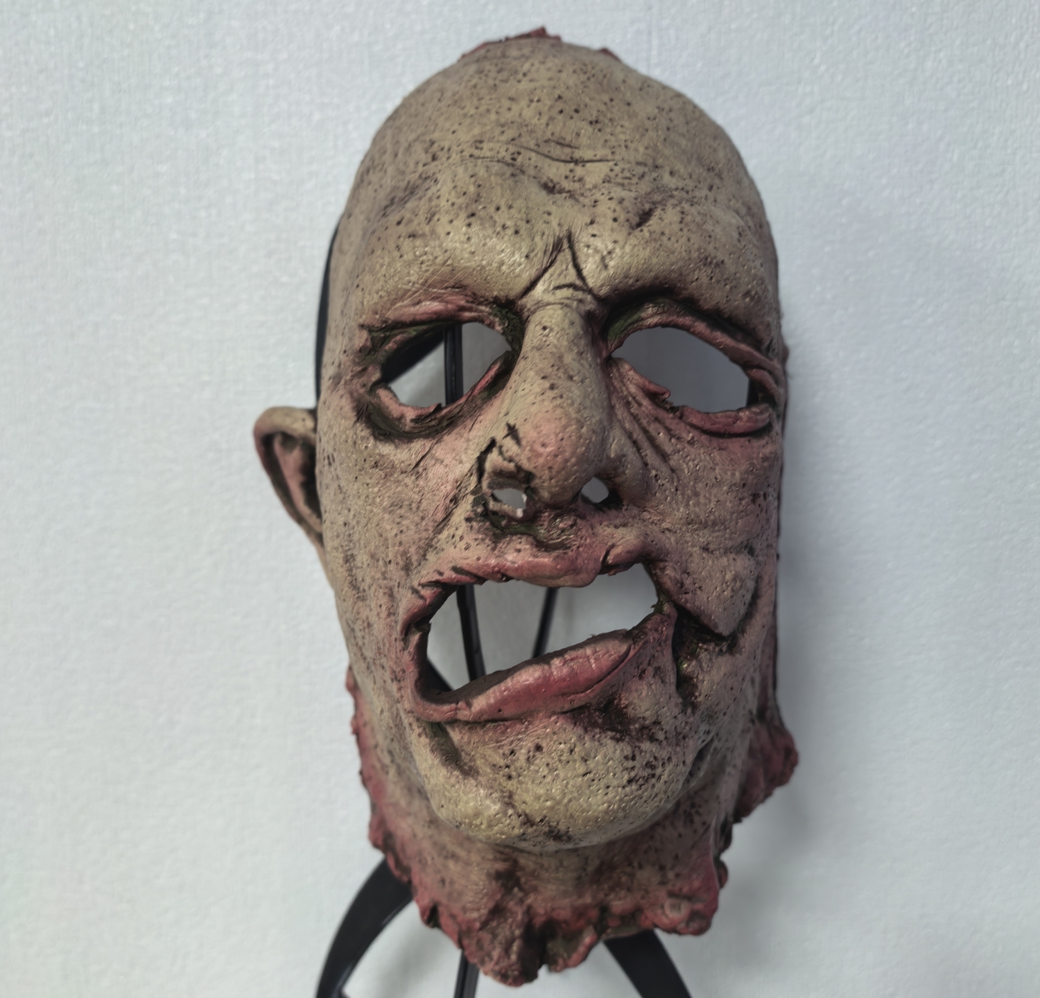 Half Face Skinned Rubber Blood - Respirator Half Face review and price